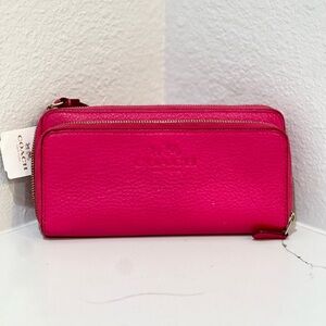 Coach Pink Ruby Pebbled Leather Zip Wristlet Wallet – NWT